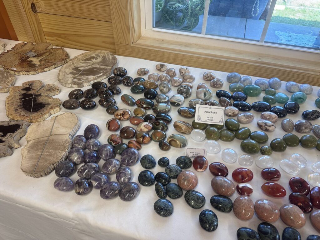 First Look: Surf City Rocks Opens in Hampstead With Gem Mining Out Front